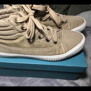 Women’s Blowfish Sneakers